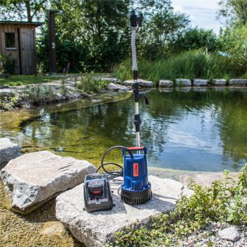 GÜDE Akku Regenfasspumpe Fasspumpe Akkupumpe Gartenpumpe RFP 18-201-23 inkl Akku 