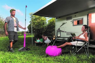 G.F. Gartendusche Sunny style fuchsia Solardusche 140-200 cm Temperatur verstellbar 