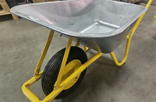 Matrix Schubkarre Profi 100l 250kg Luftrad gelb mit Bodenblech *Gebraucht* 
