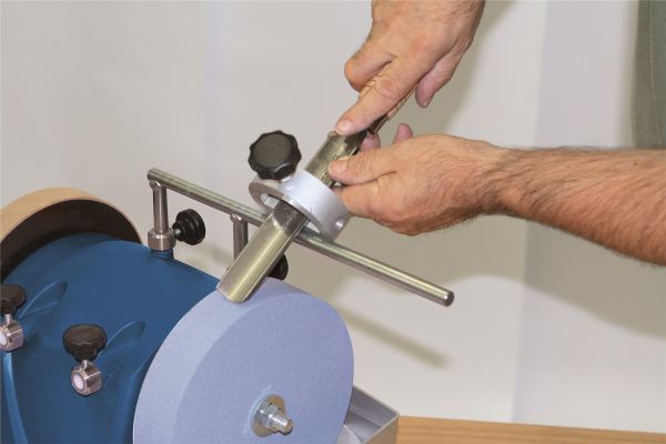 SCHEPPACH Tiger2500 Nassschleifer Schleifmaschine Schleifer mit Zubehör 200W 