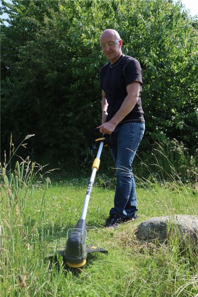 TEXAS GTZ5800 Akku 58V Rasentrimmer Grastrimmer Motorsense inkl 4Ah Akku+Ladeg.
