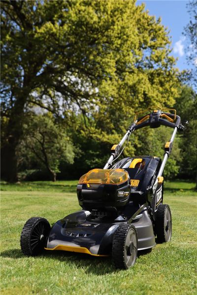 TEXAS LMZ5800TR Profi Rasenmäher Akku 58V Antrieb 51cm inkl. 4 Ah Akku und Lader 